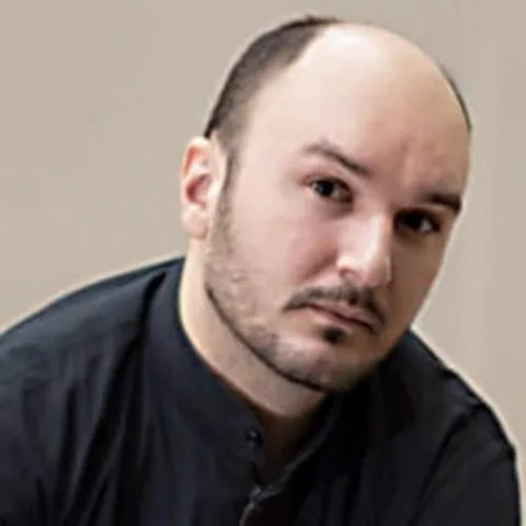 Афиша: Рустам Мурадов. Вечер фортепианной музыки во Владикавказе 13 июня 2026