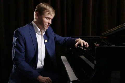 Афиша: Трио Олега Аккуратова в Санкт-Петербурге 24 июня 2026