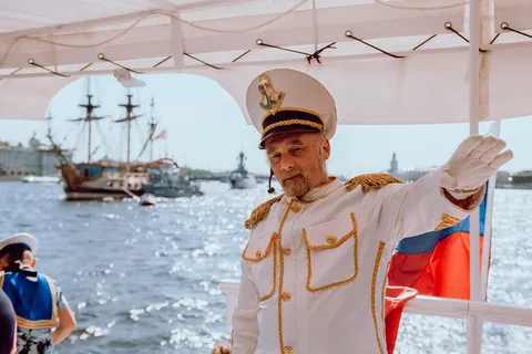 Афиша: Врунгель-шоу на Неве в Санкт-Петербурге 28 июня 2026