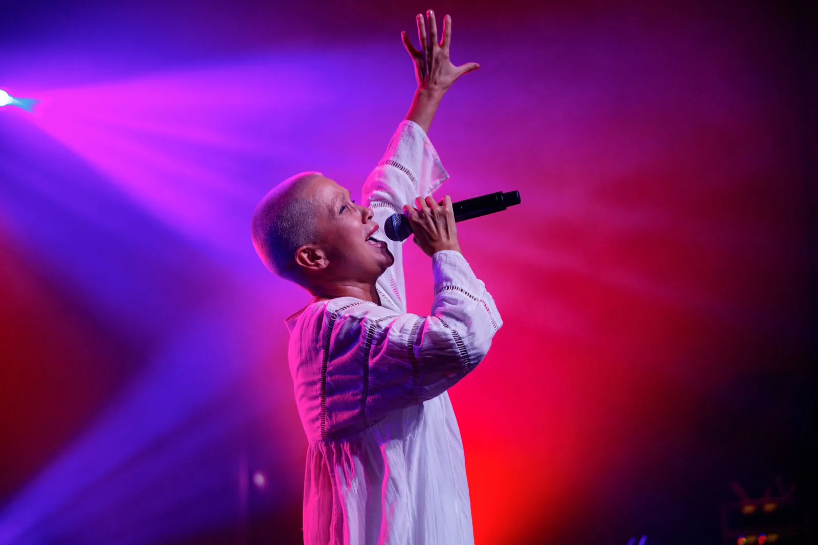 Афиша: Золотые хиты 90-х и 2000-х в Санкт-Петербурге 2 июня 2026