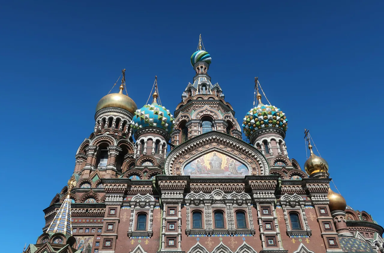 Афиша: Классический Петербург: легенды и сюрпризы центра города в мини-группе в Санкт-Петербурге 12 марта 2026