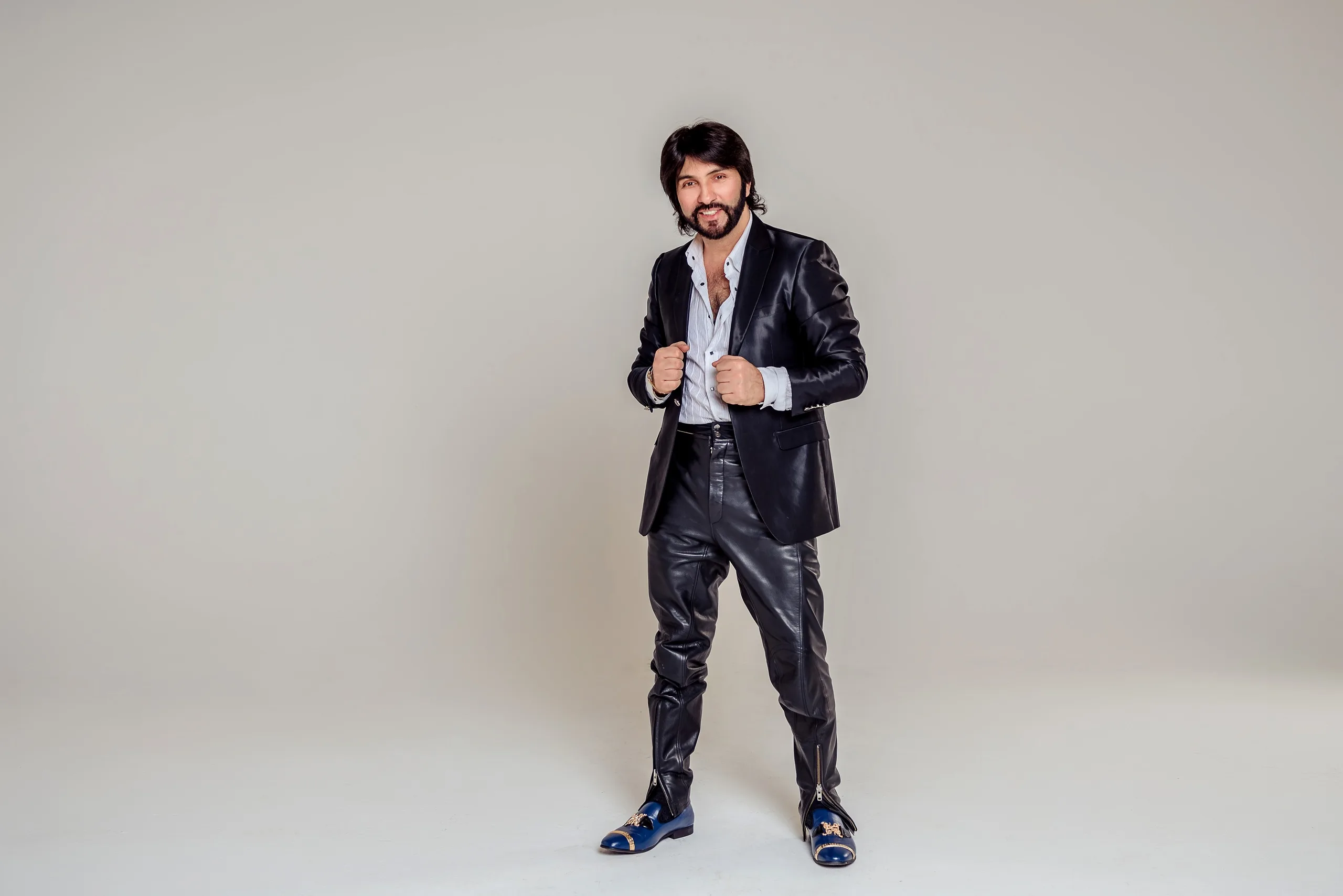 Афиша: Александр Марцинкевич и группа «Кабриолет» в Новороссийске 1 мая 2026