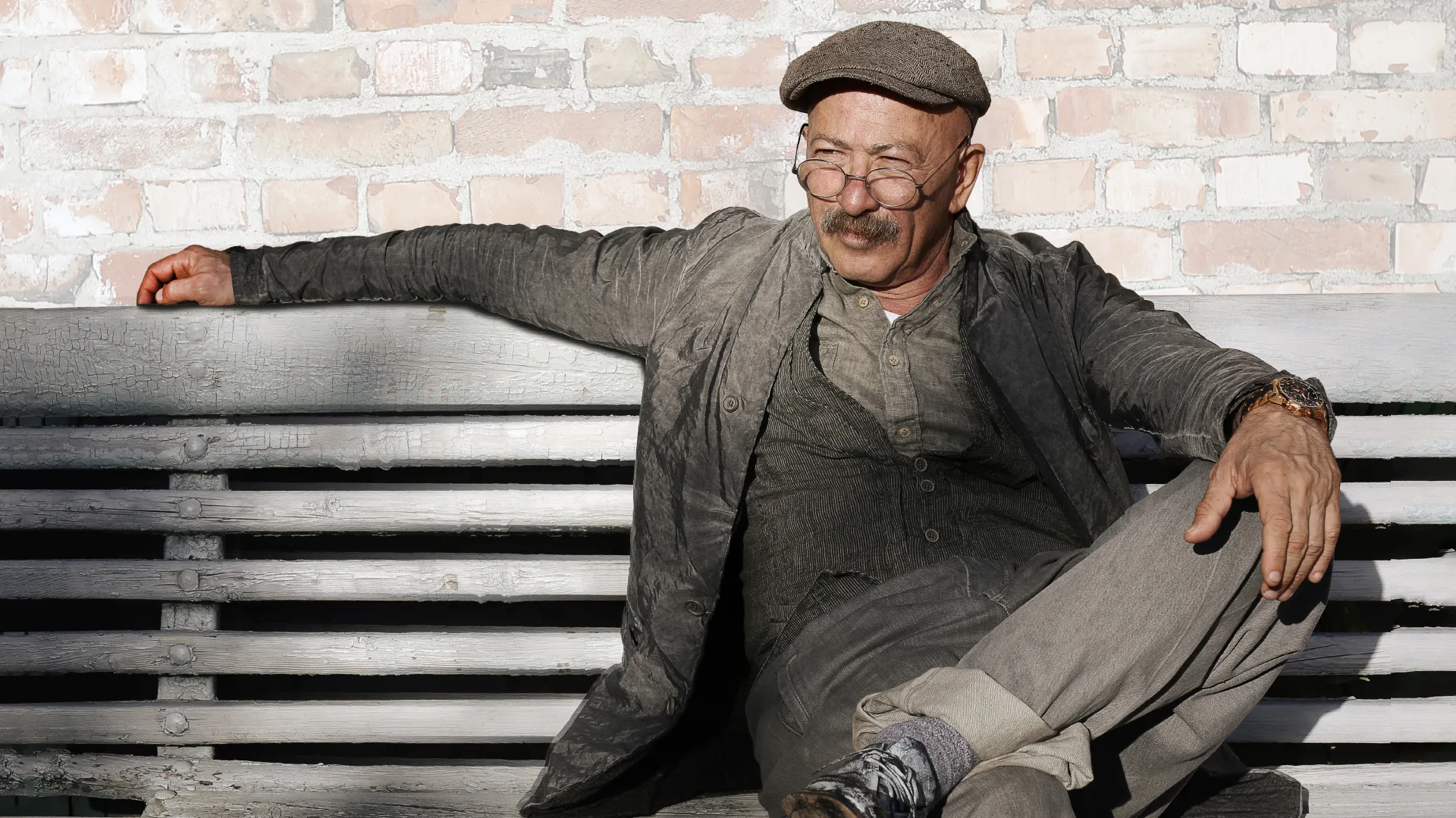 Афиша: Александр Розенбаум в Саратове 16 мая 2026