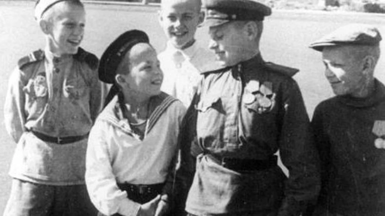 Афиша: Дети войны. Блокада. Час героического портрета в Чайковскем 4 мая 2027