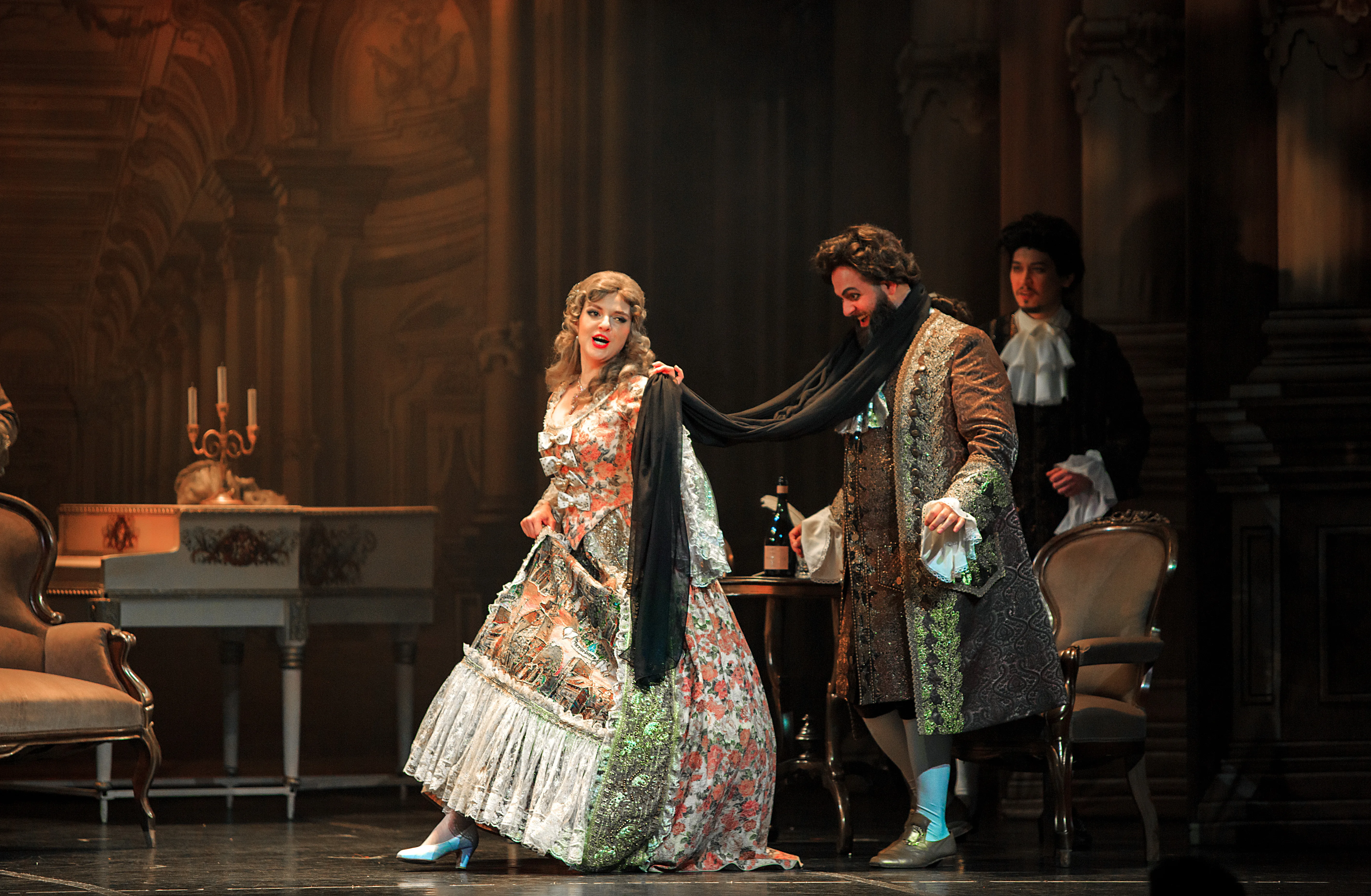 Афиша: Директор театра. Сначала музыка, слова потом в Санкте-Петербург 31 мая 2026