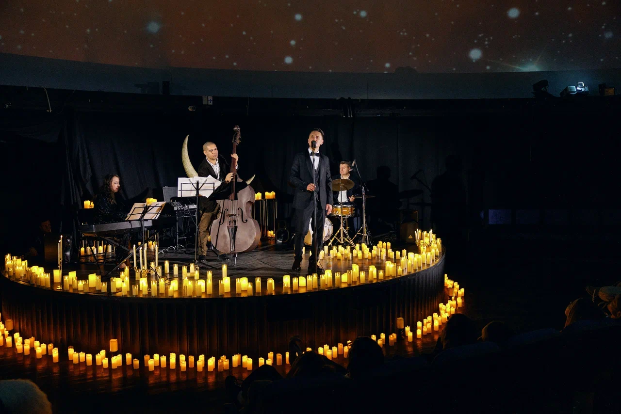 Афиша: Элвис Пресли Tribute. Концерт при свечах и звёздах в Санкт-Петербурге 28 мая 2026