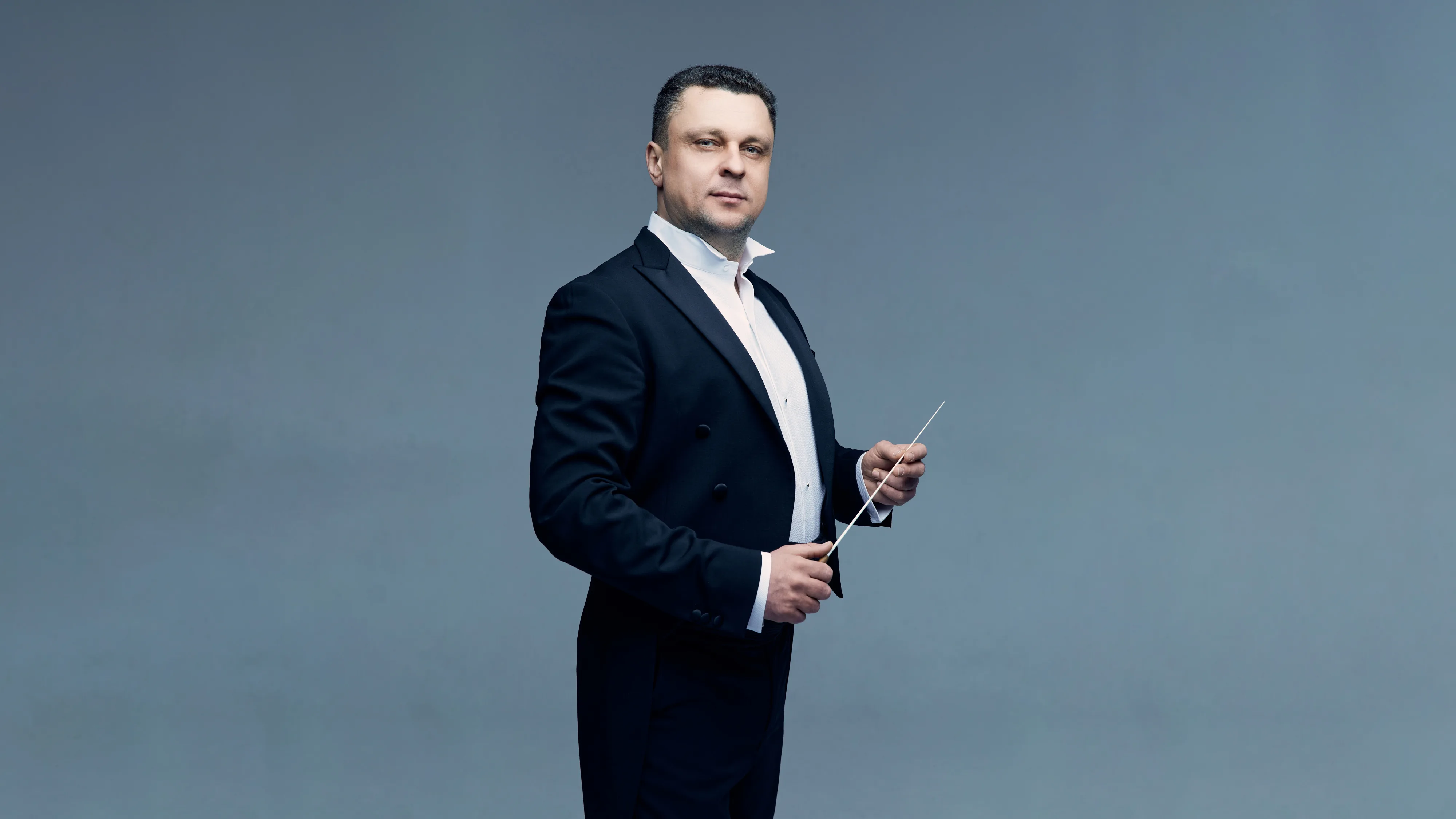 Афиша: Михаил Голиков и симфонический оркестр «Таврический» в Санкт-Петербурге 14 мая 2026