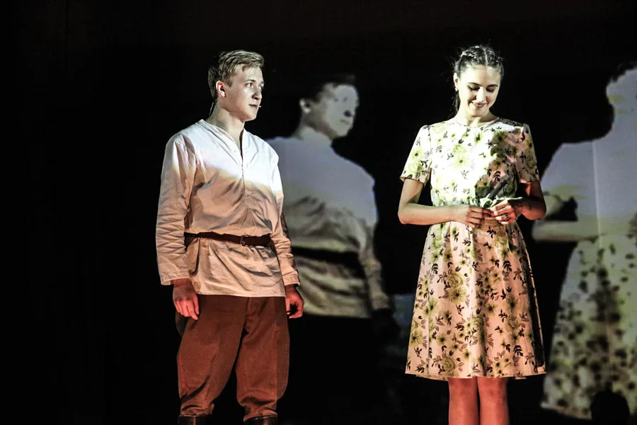 Афиша: Молодая гвардия в Москве 8 мая 2026