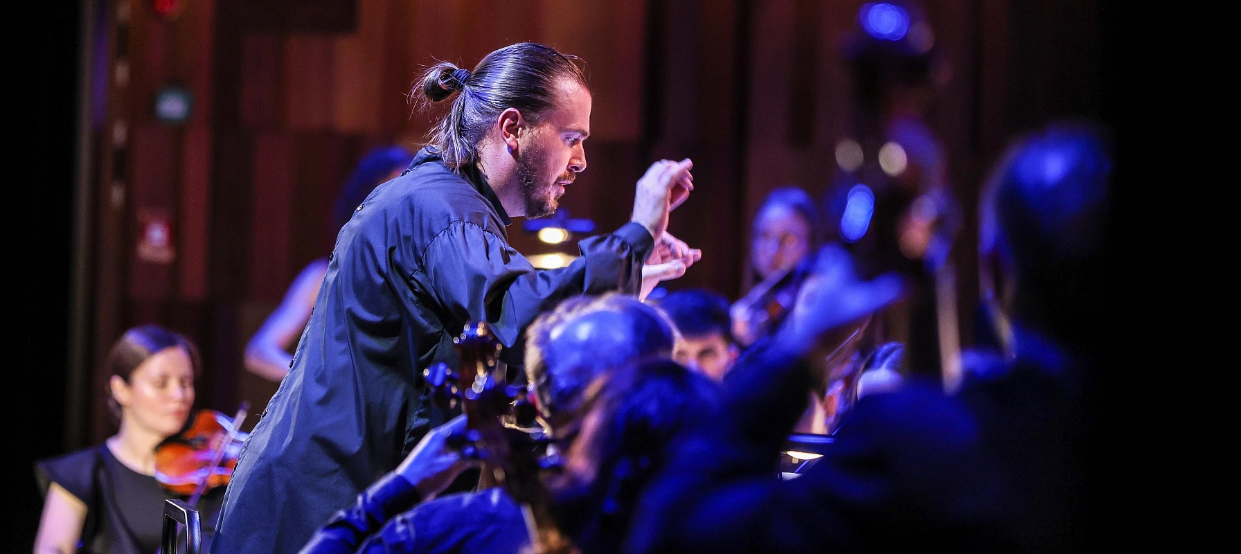 Афиша: Оркестр La Voce Strumentale. Дирижёр — Дмитрий Синьковский в Москве 2 мая 2026