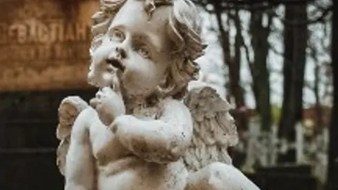 Афиша: Пешеходная экскурсия "Тайны и мистика Никольского кладбища" в Санкт-Петербурге 31 мая 2026