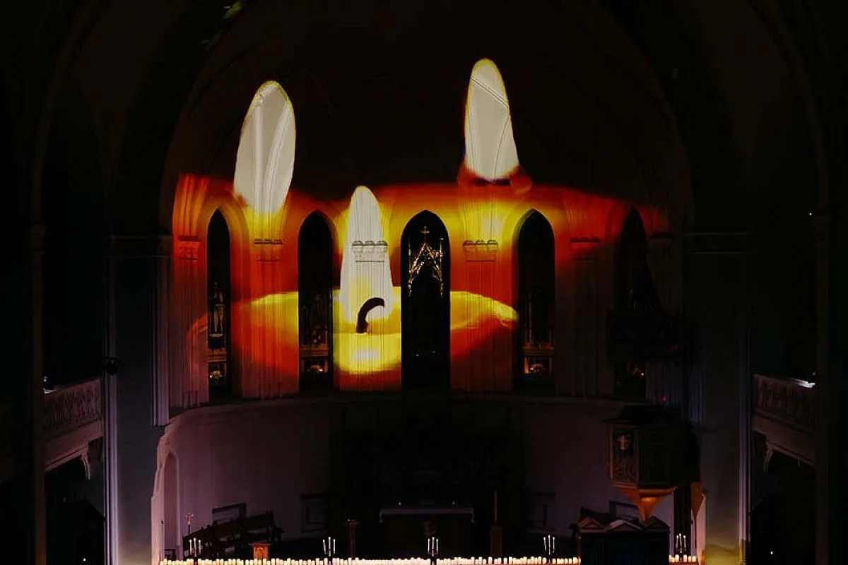 Афиша: Поп и Рок музыка при свечах. Майкл Джексон, Джордж Майкл, Селин Дион, Адель, Стинг, Coldplay в Москве 30 мая 2026