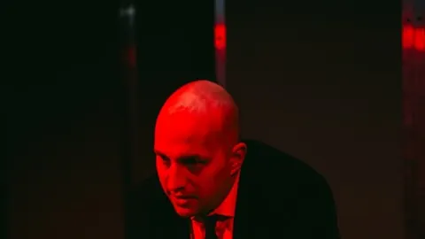 Афиша: Стрелять надо в голову в Ижевске 22 мая 2026