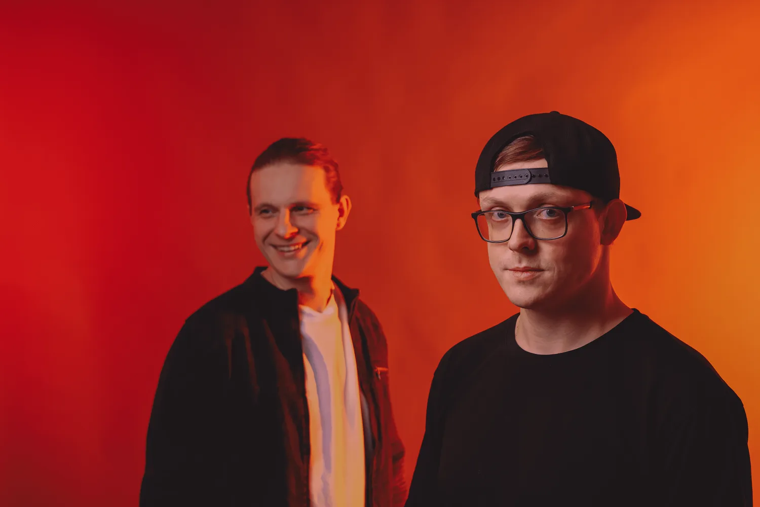 Афиша: Три вторых в Москве 16 мая 2026