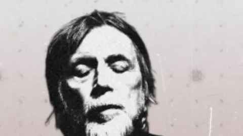 Афиша: Владимир Мартынов и Вячеслав Гайворонский. День рождения КЦ «Дом» в Москве 22 мая 2026