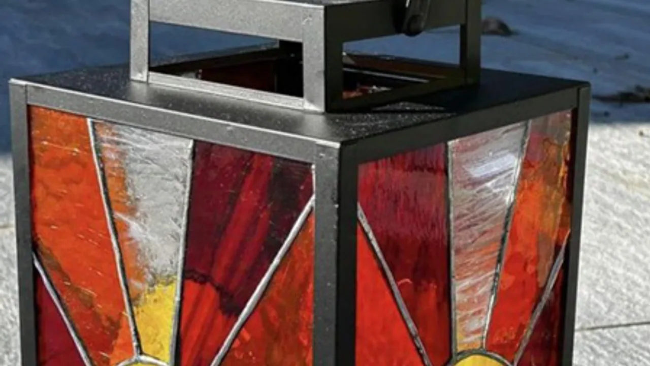 Афиша: Мастер класс Витражный Фонарь в технике витража Тиффани в Санкт-Петербурге 22 ноября 2026