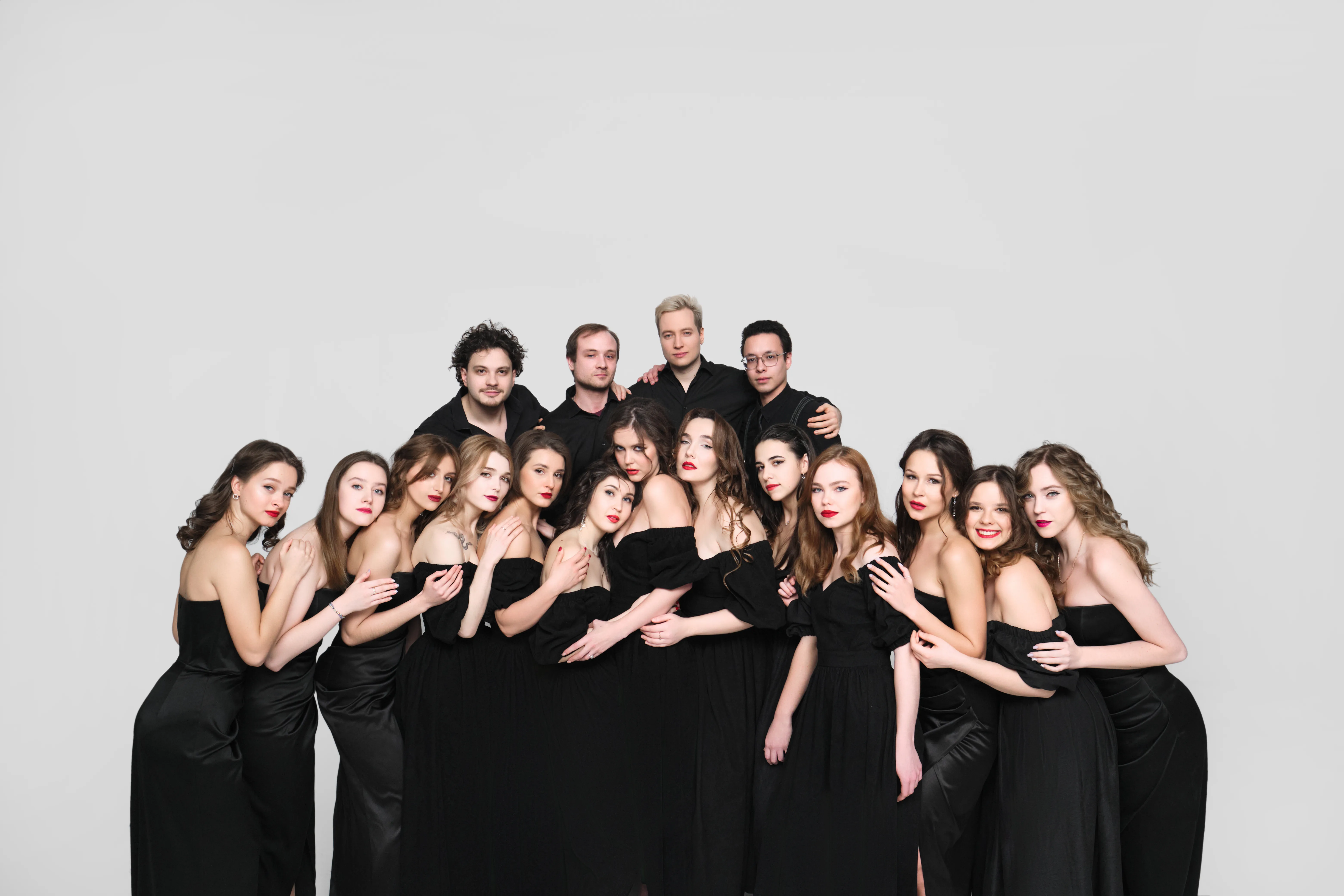 Афиша: Nella Musica Orchestra. Атака Титанов в Москве 18 ноября 2026