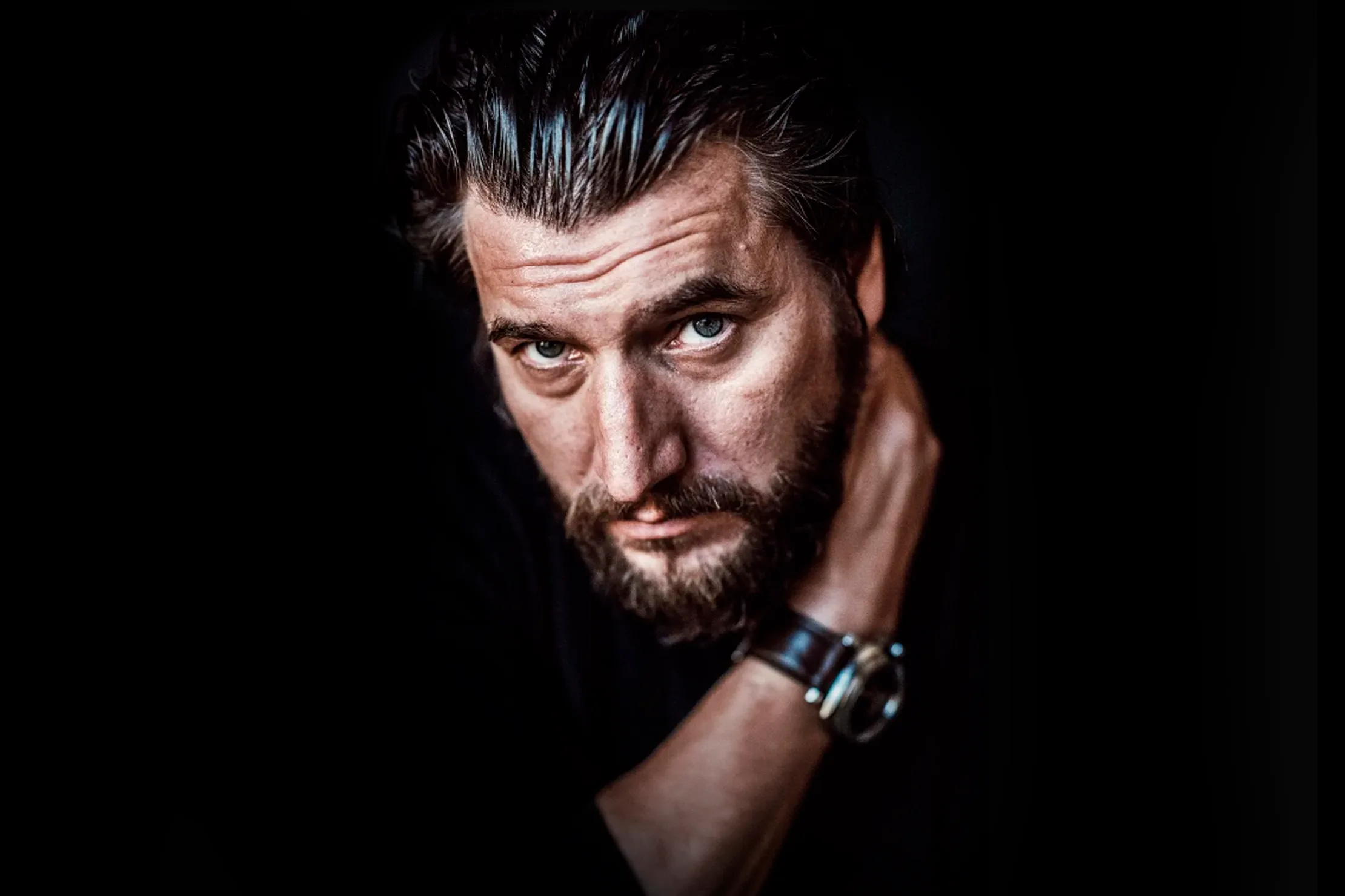 Афиша: Александр Устюгов с оркестром в Саратове 6 октября 2026