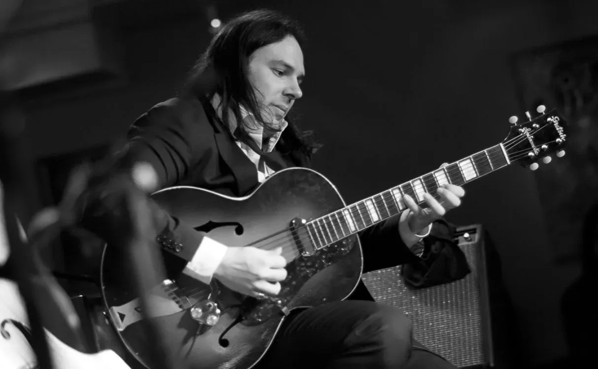 Афиша: Фредерик Белинский с Программой Gypsy Jazz To Bebop в Москве 1 октября 2026