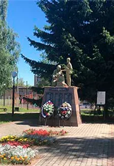 Афиша: По памятным местам Починка: Экскурсия в Смоленске 20 октября 2026