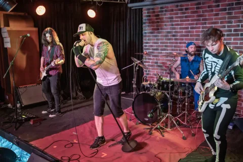 Афиша: ГКЧП. Трибьют Red Hot Chili Peppers в Москве 11 сентября 2026